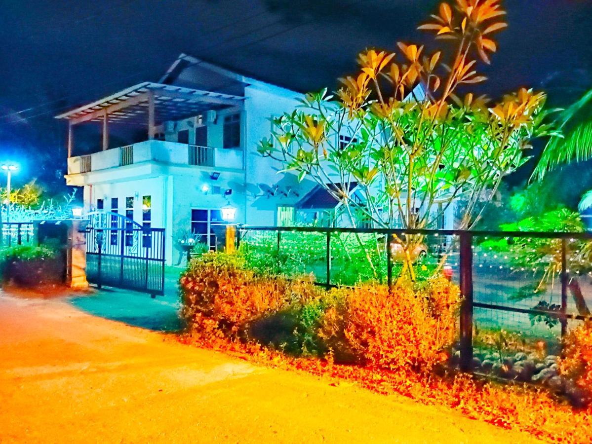 Kurau Inn Farmstay Kuala Kurau エクステリア 写真